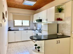 Photo #5 of Himonas Apartments in Pissouri, Cyprus