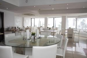 Photo #4 of Les Palmiers Beach Boutique Hotel & Luxury Apartments in Larnaka, Cyprus