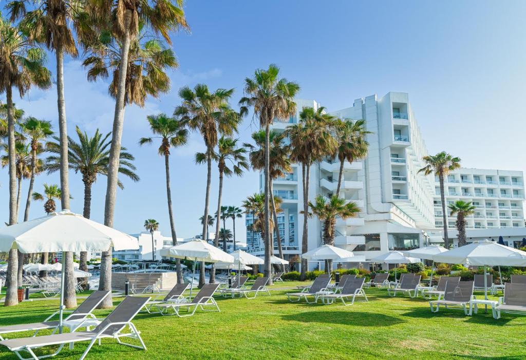 Photo of Leonardo Plaza Cypria Maris Beach Hotel & Spa in Yeroskipou, Cyprus