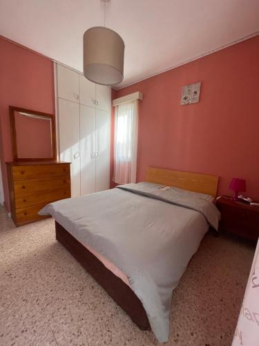 Photo #2 of Charming & Comfy Apartment 2 minutes to Mackenzie Beach & 5 minutes to Airport, Close to Restaurants & City Center in Larnaca, Cyprus
