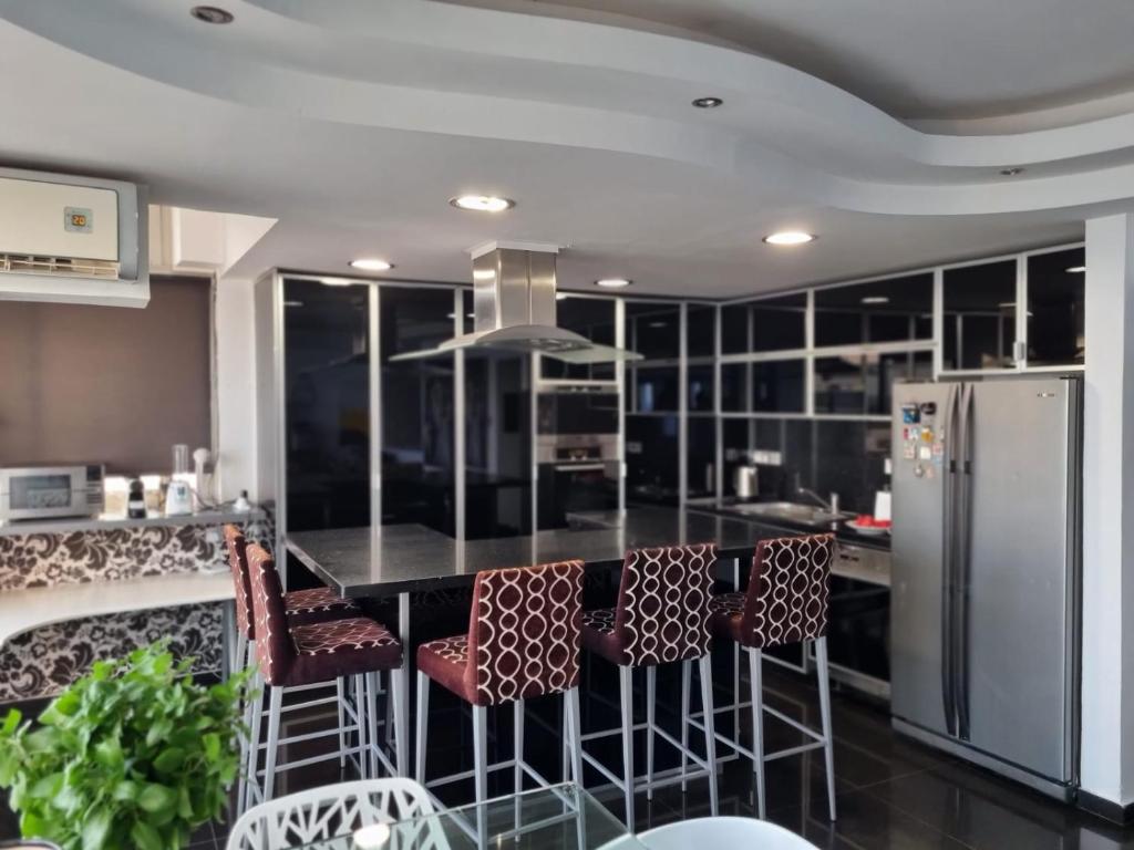 Photo of The View Beach Penthouse in Germasogeia, Cyprus
