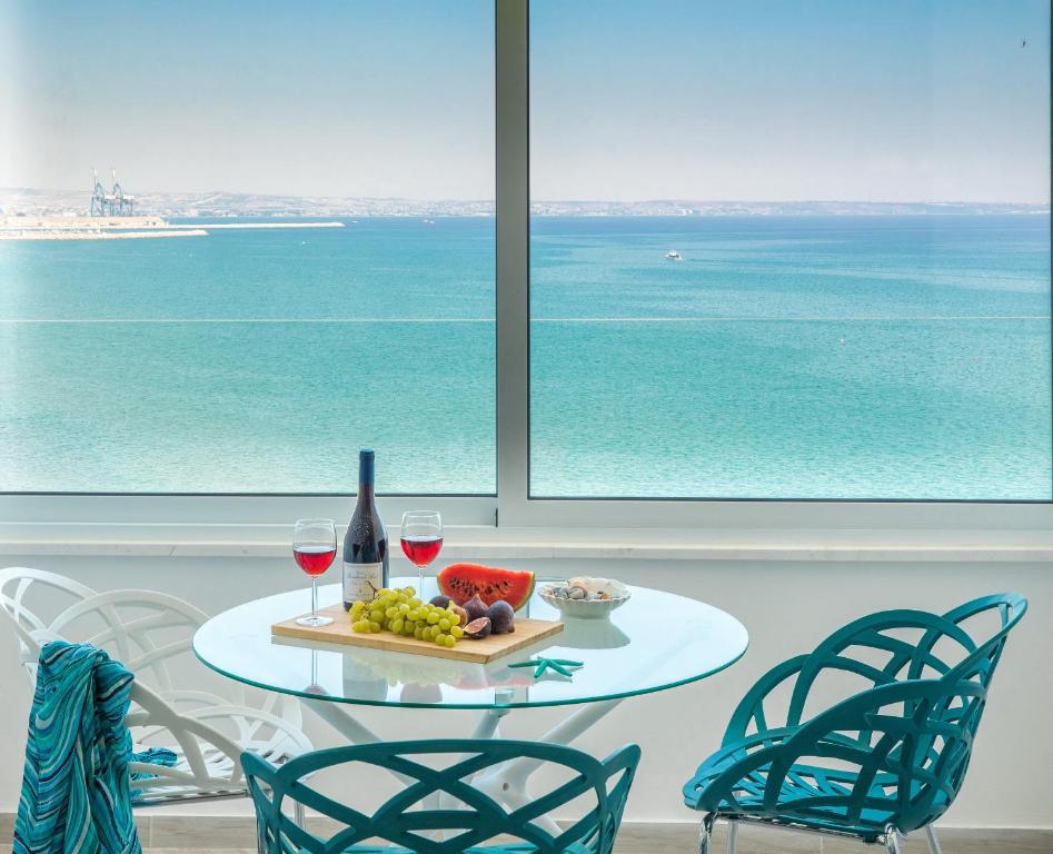Photo #1 of Luxury Penthouse 1BR-Seafront-Seasonal Pool-Central in Larnaka, Cyprus