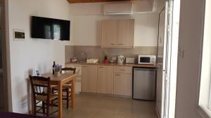 Photo #4 of ZORBAS Sea View No 1 - Antoniella in Larnaca, Cyprus