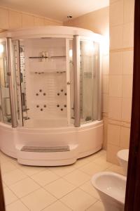 Photo #4 of Luxury Apartment, near Pinikoudes beach in Larnaca, Cyprus