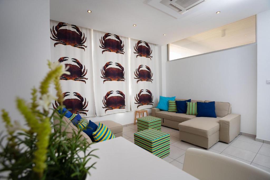 Photo of Athenaeum Beachside Apt by TrulyCyprus in Dimos Amathountas, Cyprus