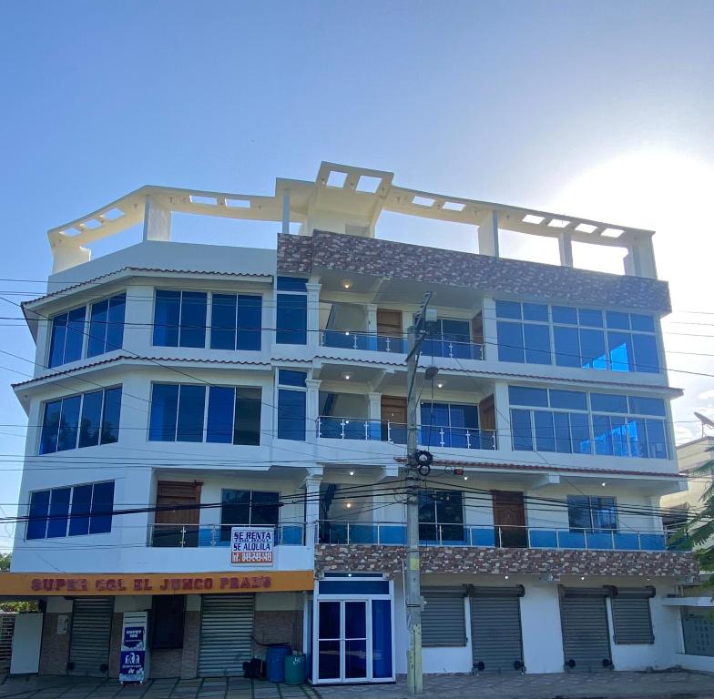 Photo of Luxury Royalty in Santa Cruz de Barahona, Dominican Republic