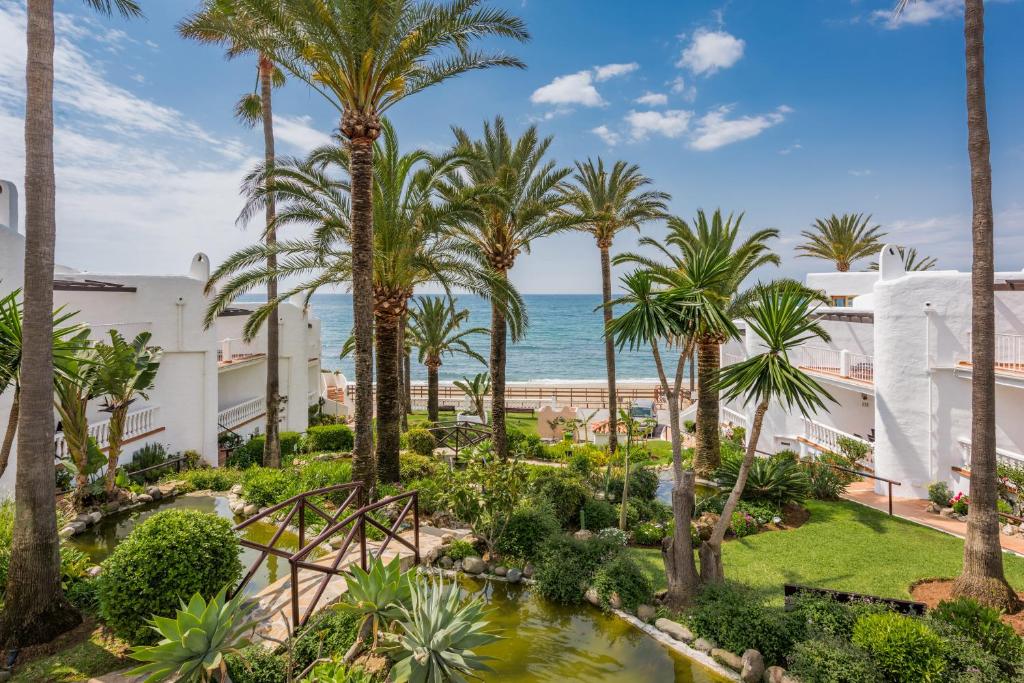 Photo of Macdonald Leila Playa Resort in Calahonda, Spain