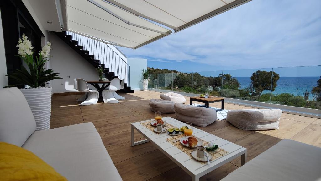 Photo of ALLONBAY sea front luxury penthouse in Villajoyosa, Spain