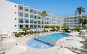 Photo #4 of HM Isabela-Adults Only in Santa Ponsa, Spain