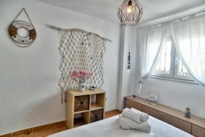Photo #6 of WonderStays Apartamentos La Perla Azul in Málaga, Spain