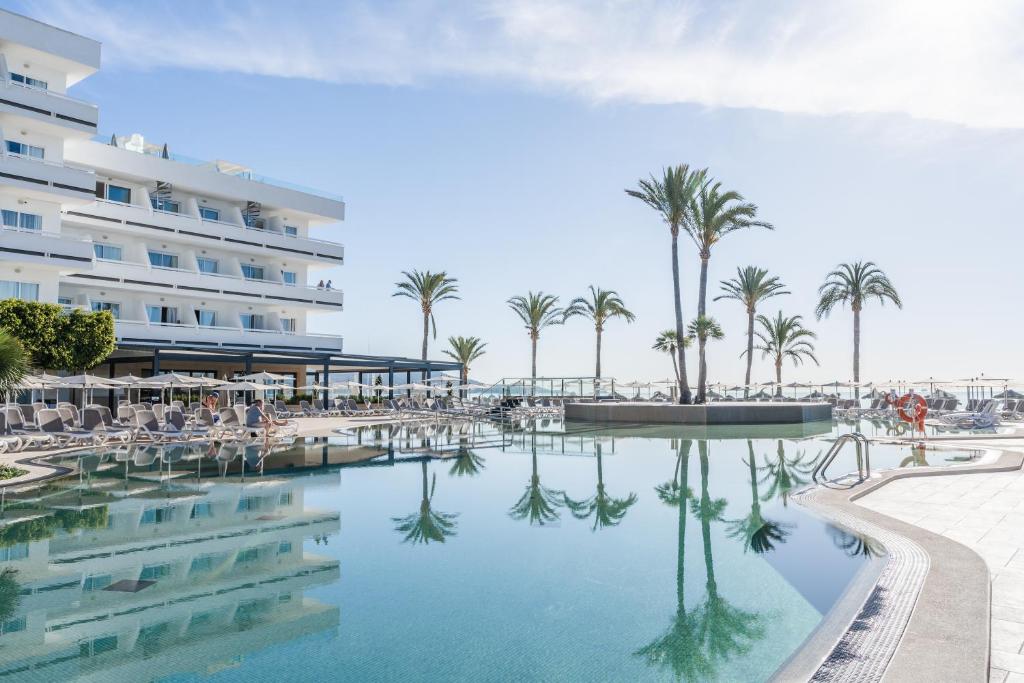 Photo #1 of Hotel Condesa in Alcúdia, Spain