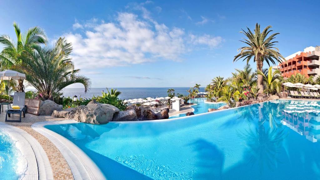Photo of Adrián Hoteles Roca Nivaria in Adeje, Spain