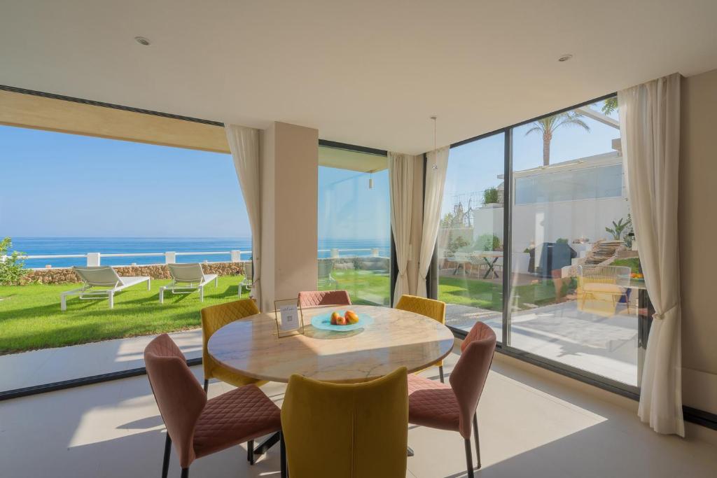 Photo #1 of Private 250sqm Garden Duplex, Jacuzzi, Cinema, Sea View Escape in Benalmádena, Spain