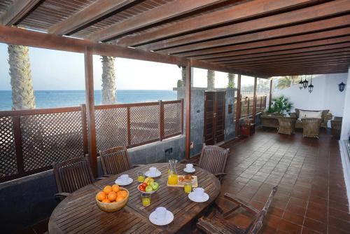 Photo #3 of La Casa de la Playa in Puerto del Carmen, Spain