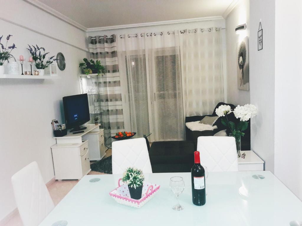 Photo #1 of Apartament Margaret in Torrevieja, Spain
