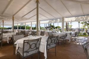 Photo #5 of Hipotels Barrosa Palace & Spa in Novo Sancti Petri, Spain