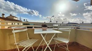 Photo #6 of Apartamento Frente al Mar in La Línea de la Concepción, Spain