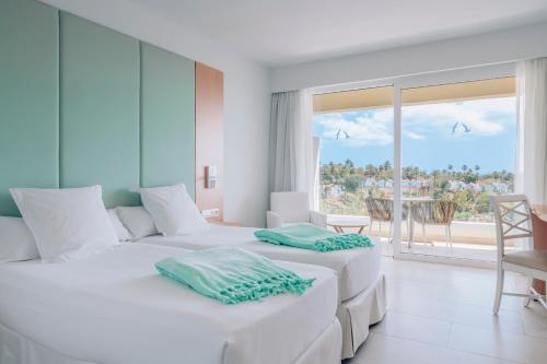 Photo #3 of Iberostar Waves Playa Gaviotas All Inclusive in Las Palmas, Spain
