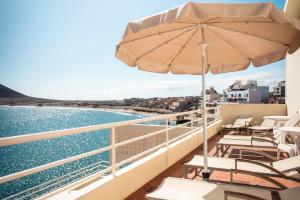 Photo #6 of Hotel Médano in El Médano, Spain