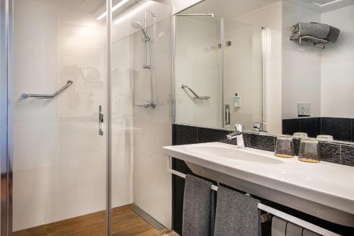 Photo #2 of INNSiDE by Meliá Costablanca - Adults recommended in Benidorm, Spain
