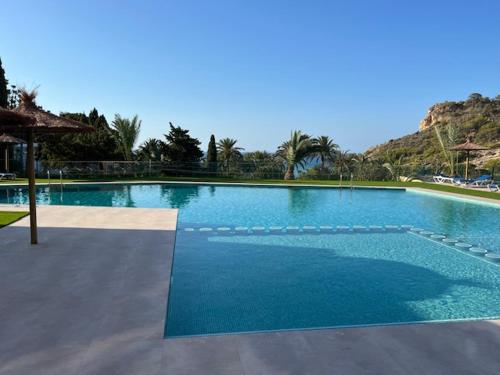 Photo #3 of Modern apartment sea view with private jacuzzi in Villajoyosa, Spain