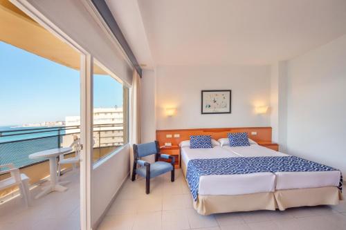 Photo #2 of Globales Gardenia in Fuengirola, Spain