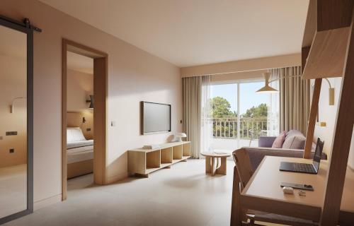 Photo #2 of Inturotel Esmeralda Park in Cala D or, Spain