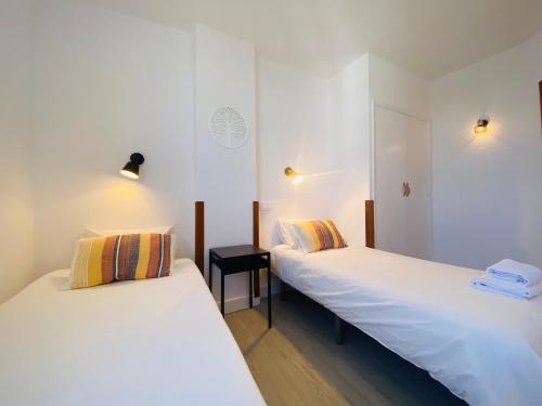 Photo #2 of PARADISE HOLIDAYS 2 BEDROOMS & SEA VIEW, Tenerife in Los Cristianos, Spain