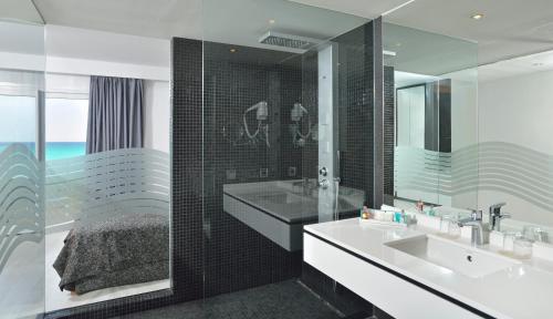 Photo #3 of Hotel Hispania in Palma, Spain
