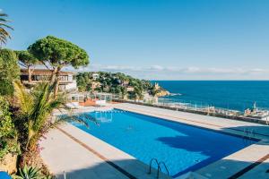 Photo #4 of Hotel Roger de Flor by Seleqtta in Lloret de Mar, Spain