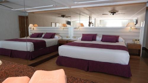 Photo #2 of Playacapricho in Roquetas de Mar, Spain