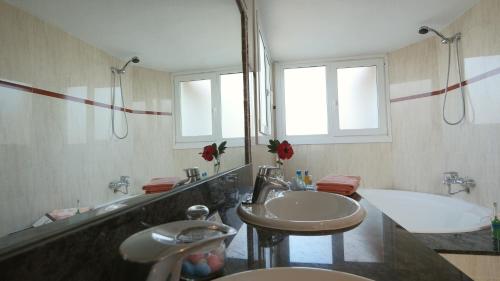 Photo #3 of Playacapricho in Roquetas de Mar, Spain