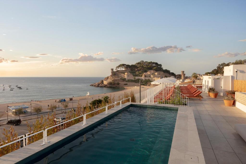 Photo #1 of Elisabeth by the Sea Hotel in Tossa de Mar, Spain