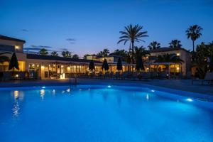 Photo #4 of Oassium Hotel - Adults Only in Platja de la Pineda, Spain