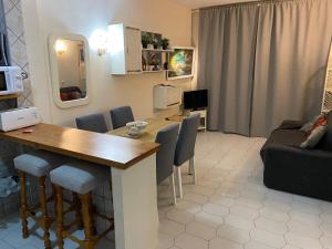 Photo #6 of Benal Beach apartamento mountain view in Benalmádena, Spain