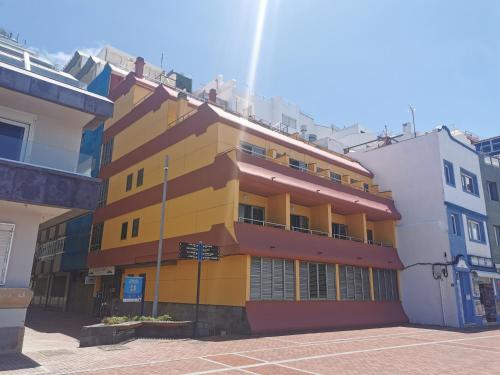 Photo #2 of Apartamentos Maype Canteras in Las Palmas de Gran Canaria, Spain