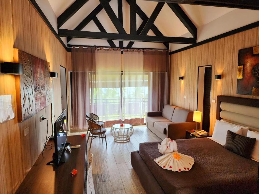 Photo of The Crow's Nest Resort Fiji in Korotogo, Fiji