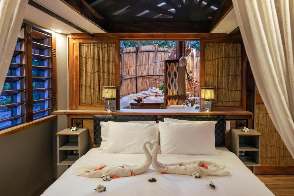 Photo #1 of Barefoot Kuata Island Resort in Yasawa Islands, Fiji