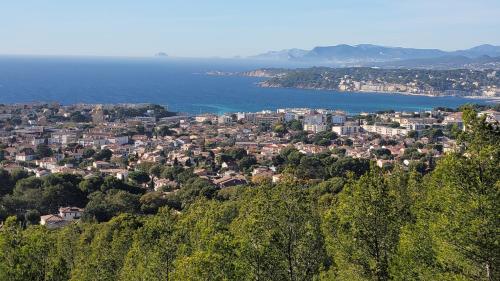 Photo #2 of les Marronniers in Six Fours les Plages, France