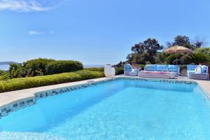 Photo #4 of VILLA JUCANOS - Vue mer panoramique Golfe de St-Tropez in Cavalaire sur Mer, France