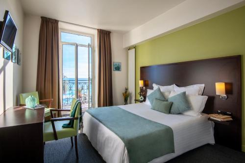 Photo #2 of Hôtel Vendôme Menton in Menton, France