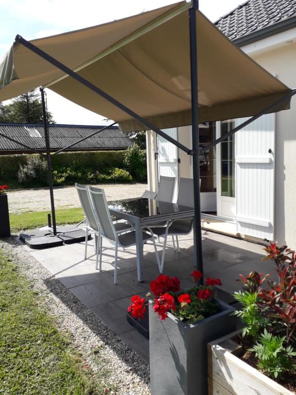 Photo #1 of L'ABRI des ÂMES in Gerponville, France