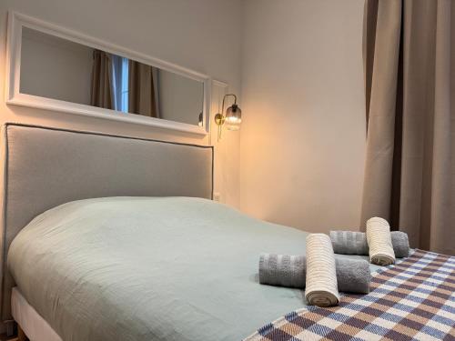 Photo #2 of Old town-Exceptional Apartment-in absolute calm in Antibes, France