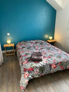 Photo #4 of Appartement pour évasion marine à Hauteville sur mer in Hauteville sur Mer, France