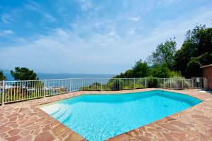 Photo #4 of Magnifiques appartements vue mer panoramique in Théoule sur Mer, France