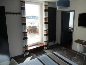 Photo #5 of Hôtel des Rochers in Perros Guirec, France