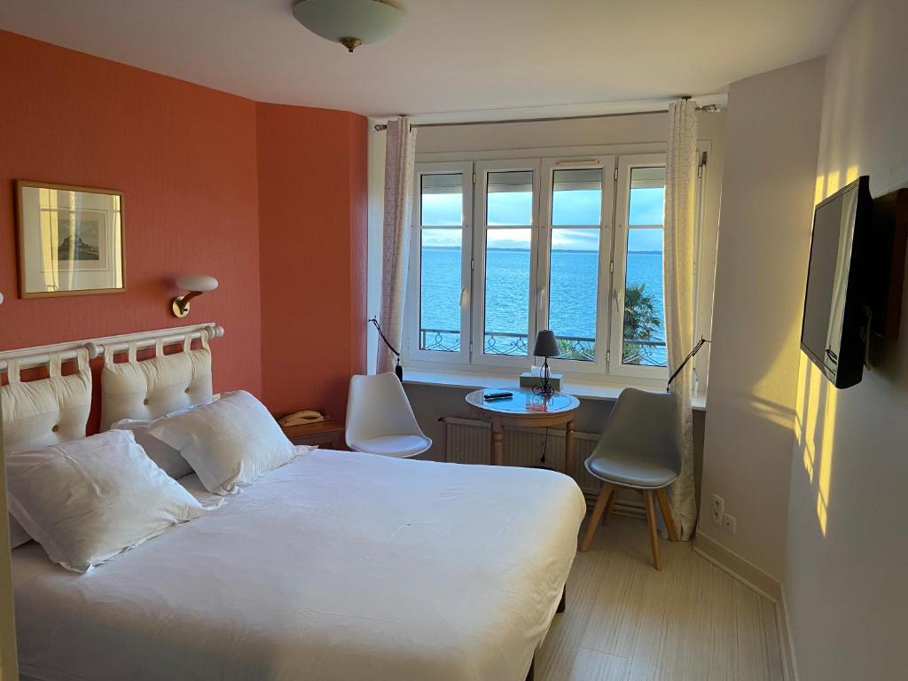 Photo of Le Cancalais in Cancale, France