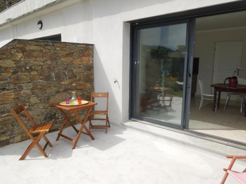Photo #3 of Appartement vue sur mer in San Martino di Lota, France