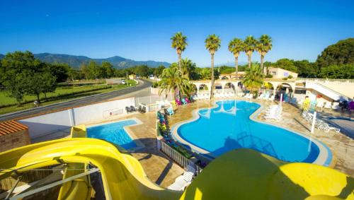 Photo #3 of Camping le Neptune 4 étoiles in Argelès sur Mer, France