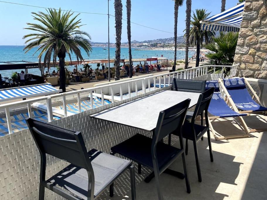Photo #1 of T3 , parking , grand large, face plage, wifi St Jean in La Ciotat, France